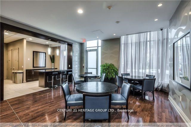 5793 Yonge St, unit 2105 for sale