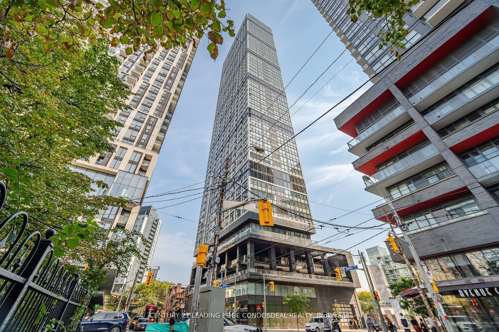 181 Dundas St E, unit 2012 for rent