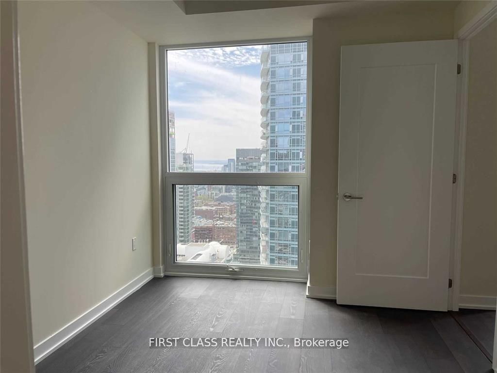 99 John St, unit 3705 for rent