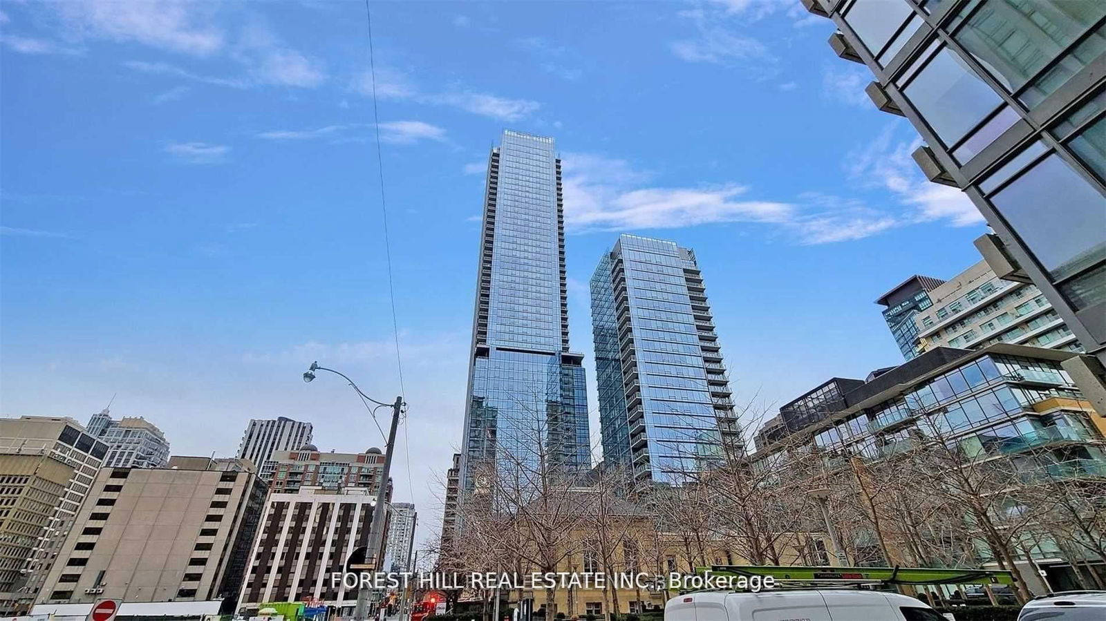 1 Yorkville Ave, unit 3202 for rent