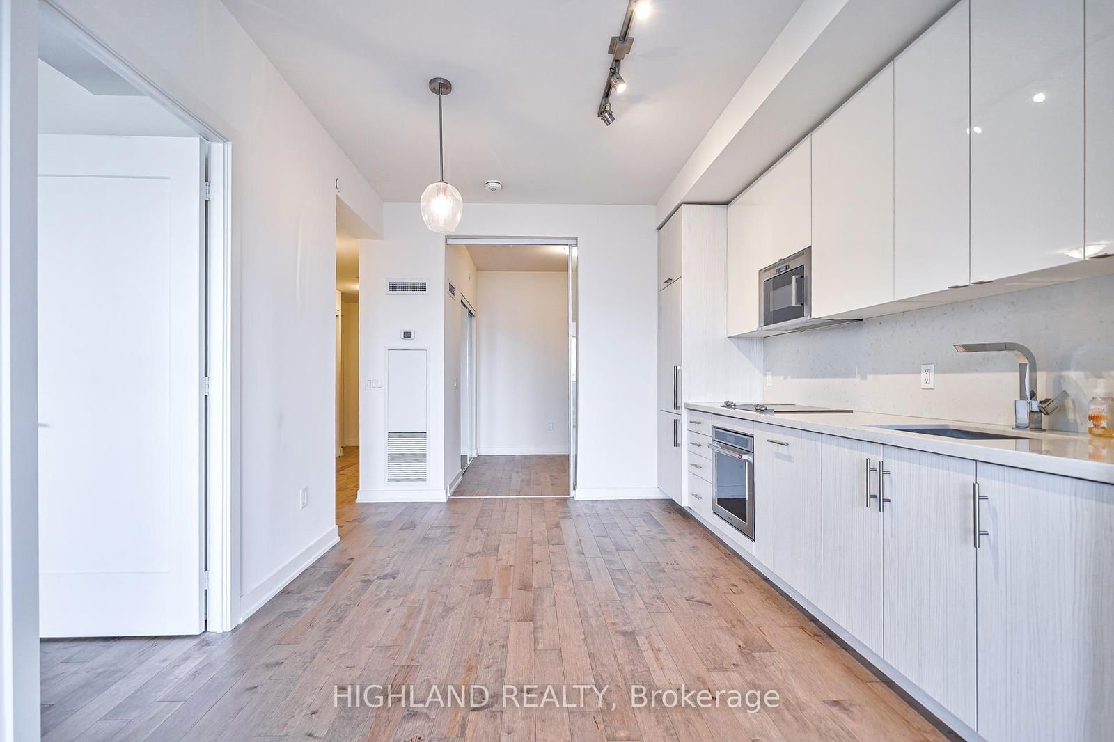 330 Richmond St W, unit 2609 for rent