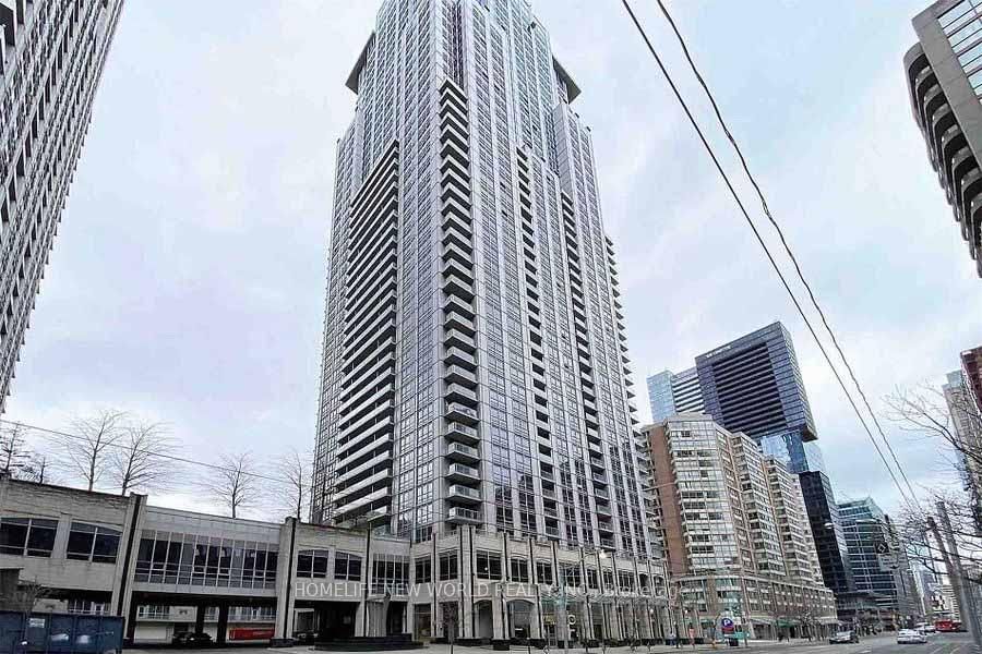 761 Bay St, unit 3813 for rent