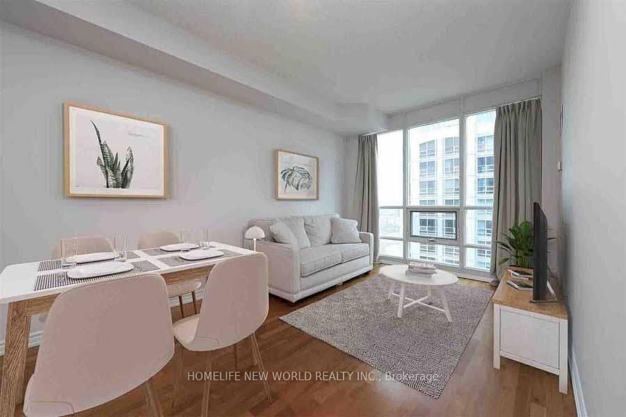 761 Bay St, unit 3813 for rent