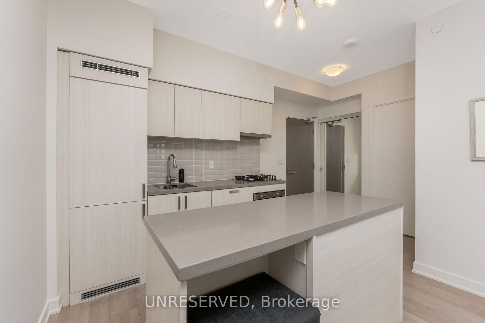 501 St. Clair Ave W, unit 1304 for sale