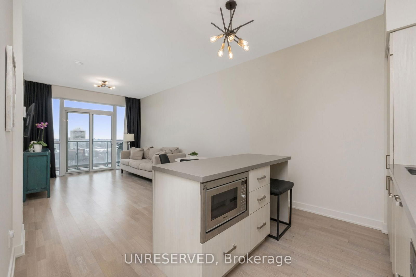 501 St. Clair Ave W, unit 1304 for sale