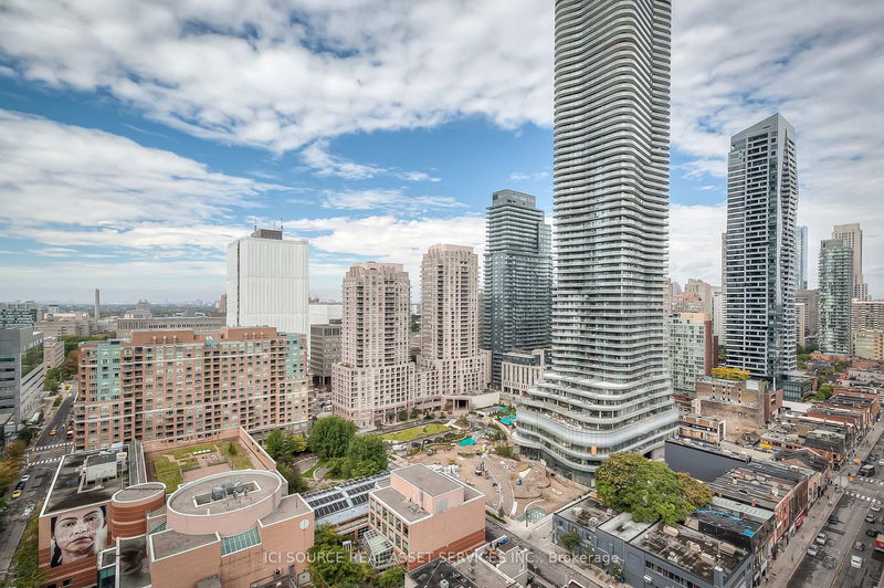 501 Yonge St, unit 1902 for rent