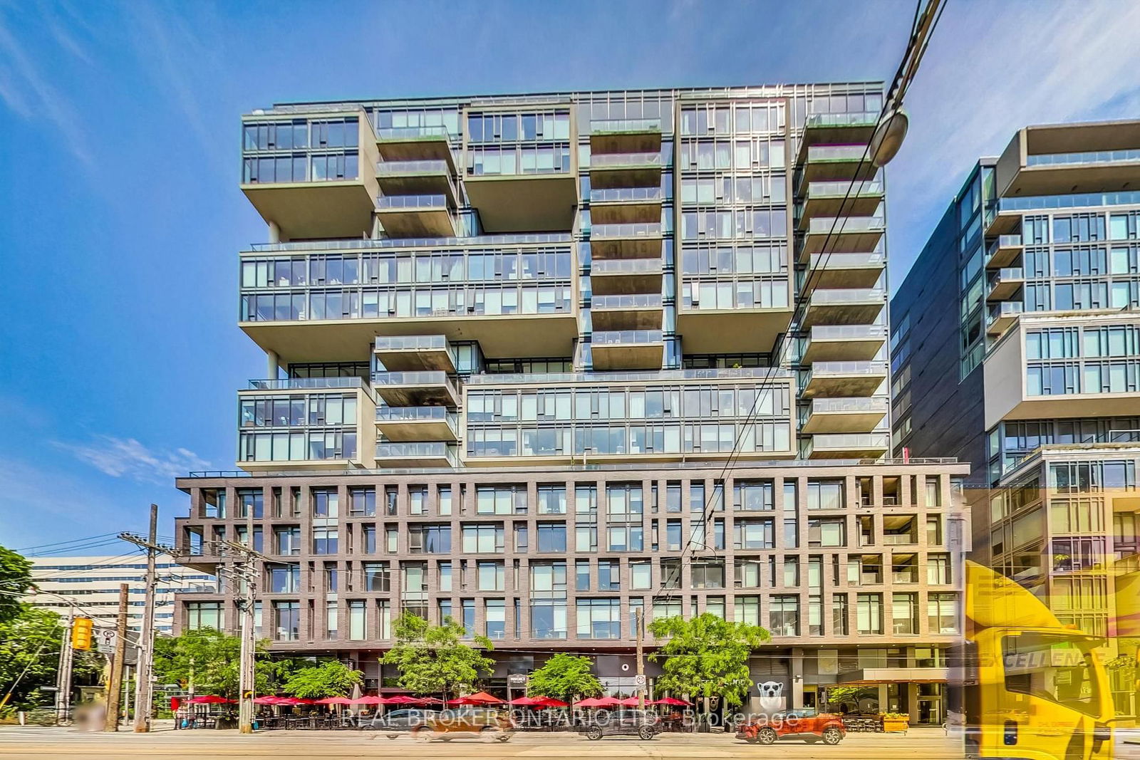 111 Bathurst St, unit 320 for sale