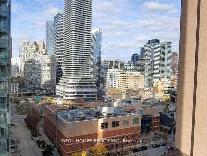 38 Grenville St, unit 1408 for rent