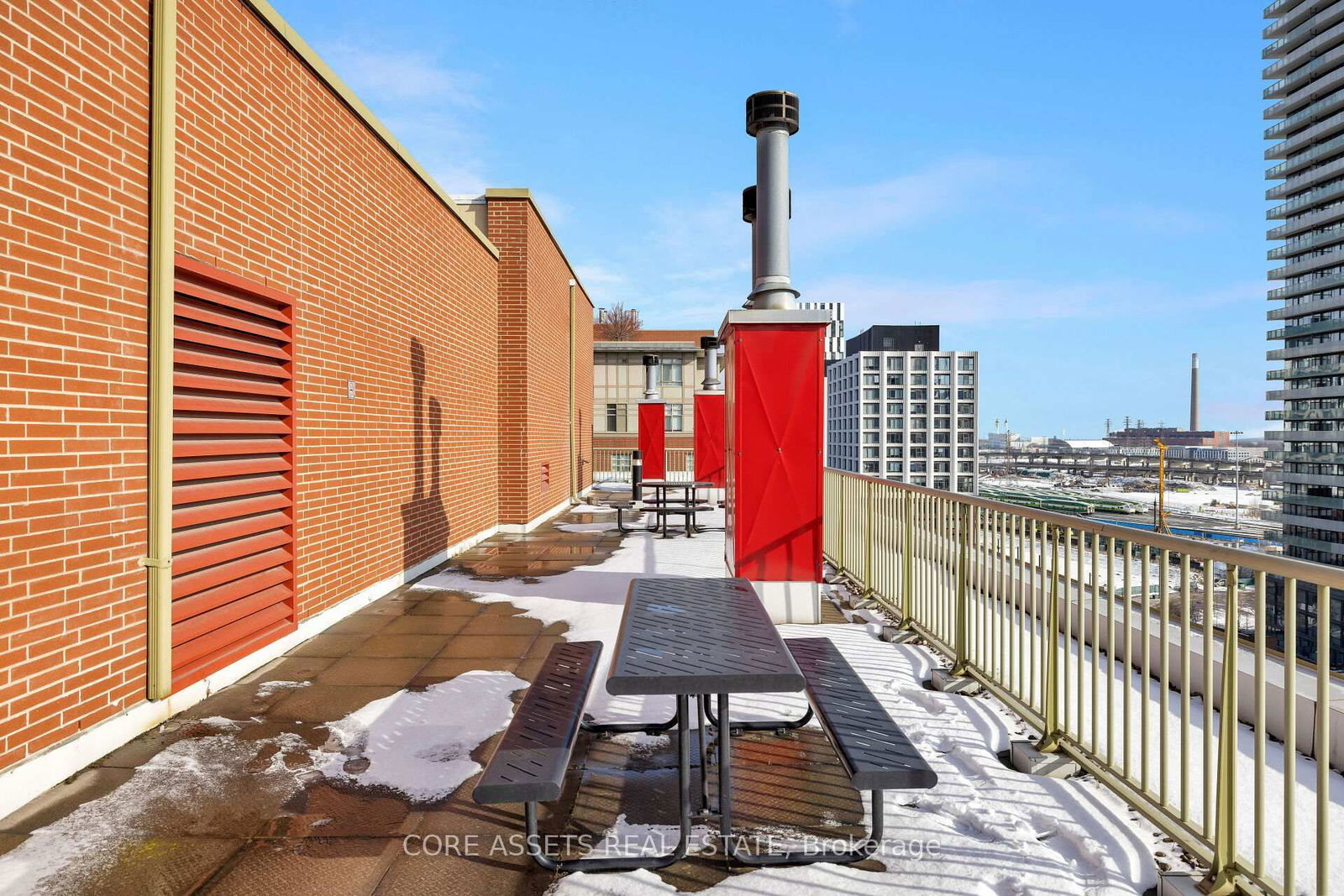 70 Mill St, unit 810 for sale