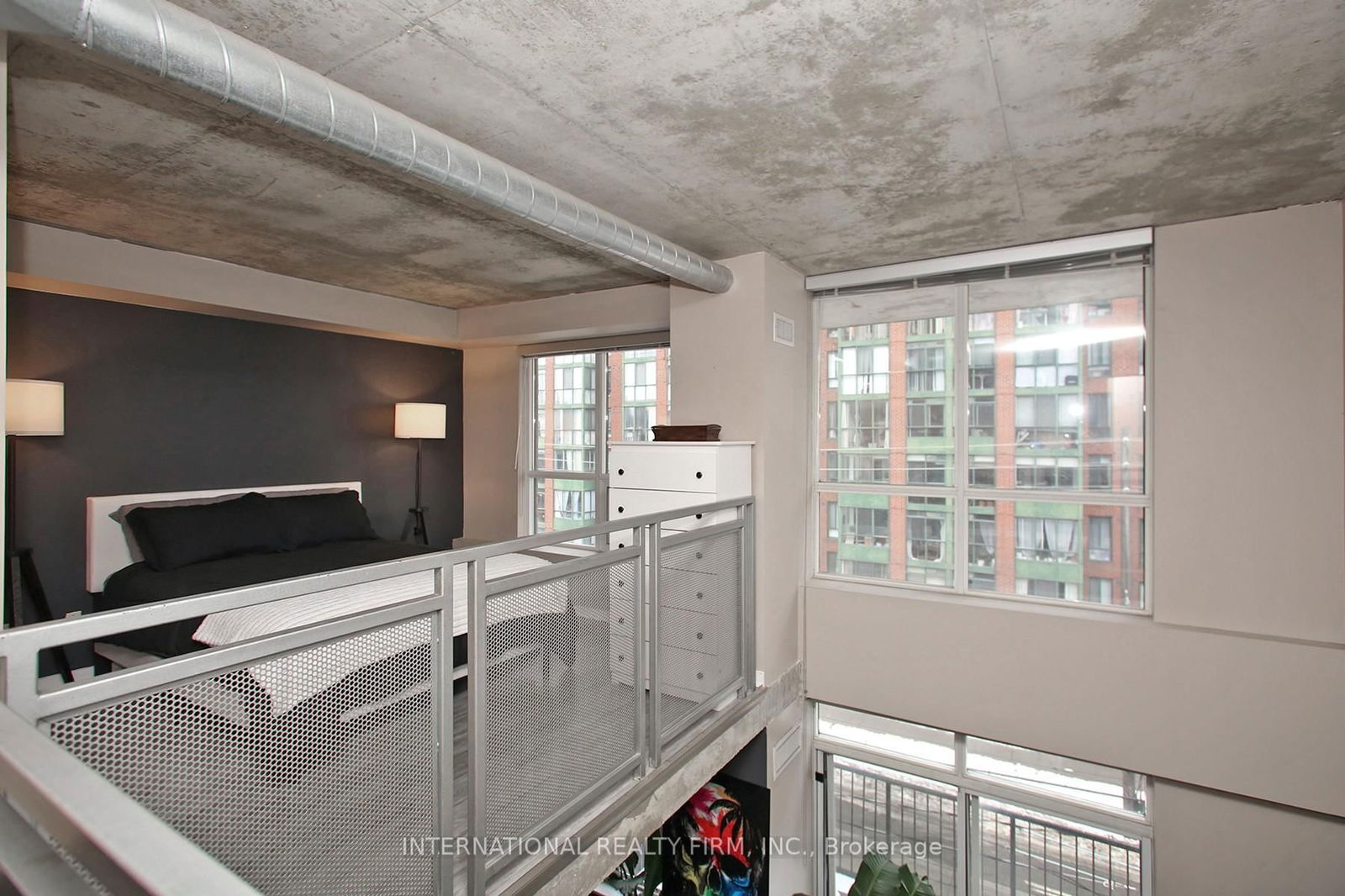 800 King St W, unit 408 for sale