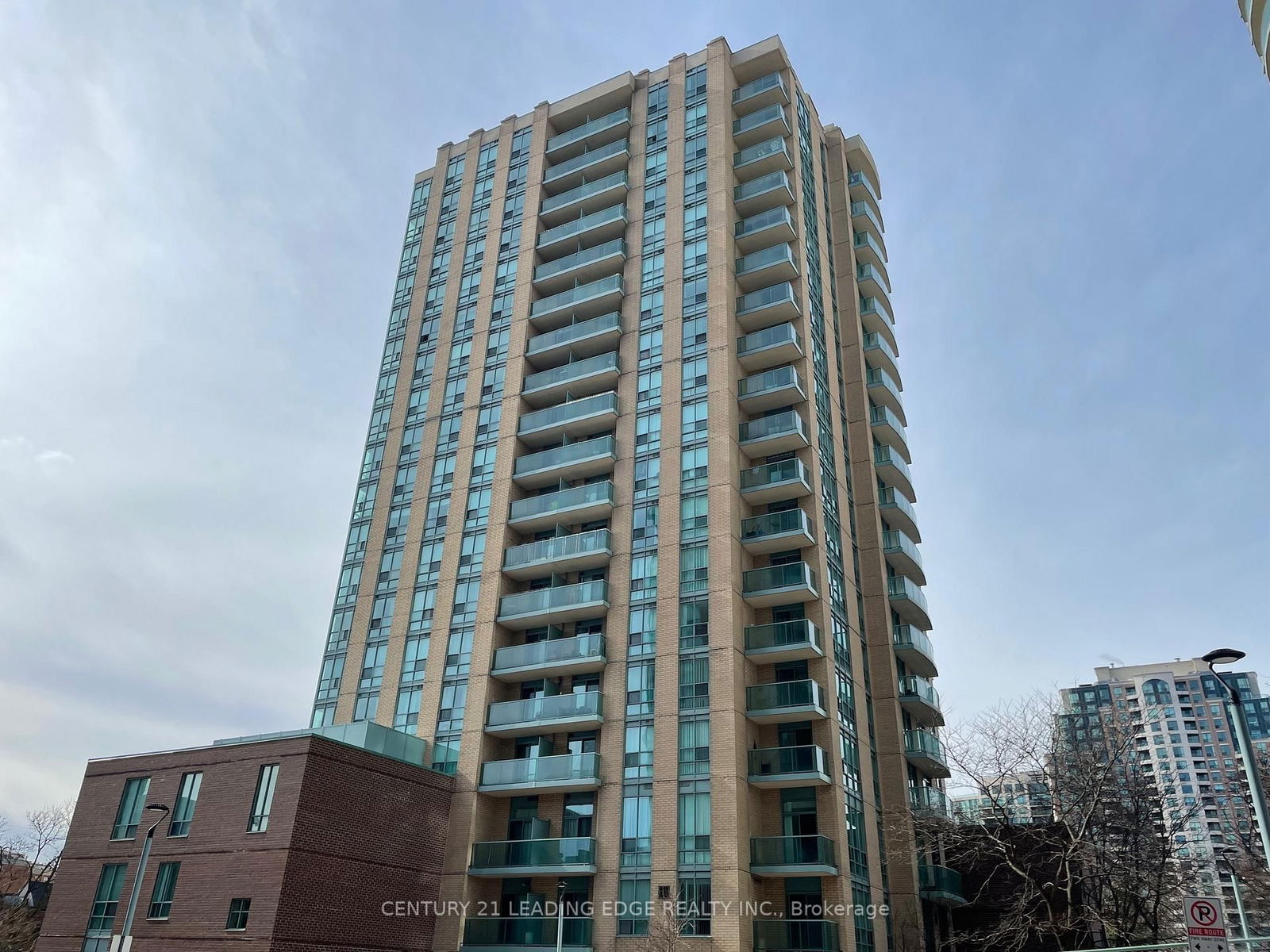 20 Olive Ave, unit 705 for sale