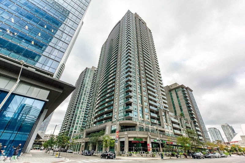 30 Grand Trunk Cres, unit 302 for rent