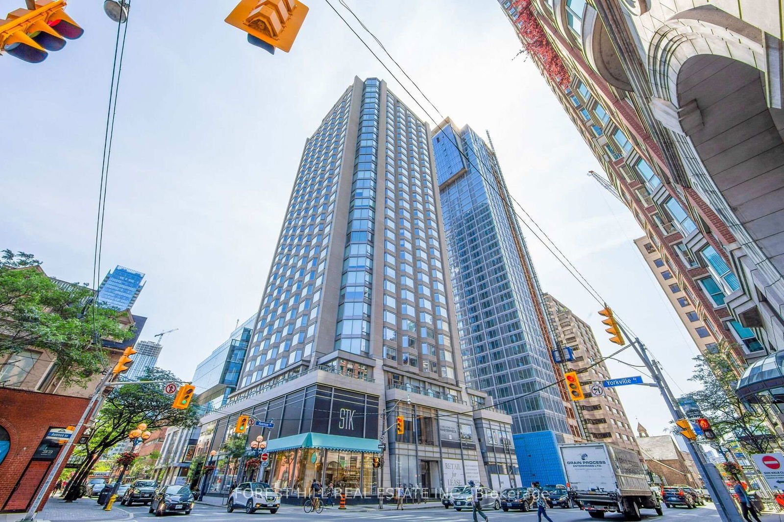 155 Yorkville Ave, unit 2301 for rent