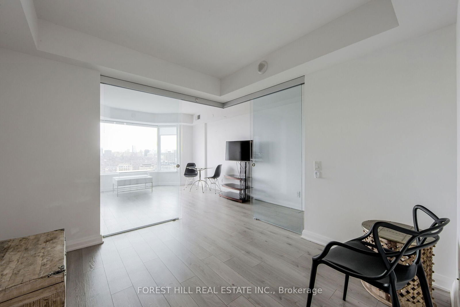 155 Yorkville Ave, unit 2301 for rent