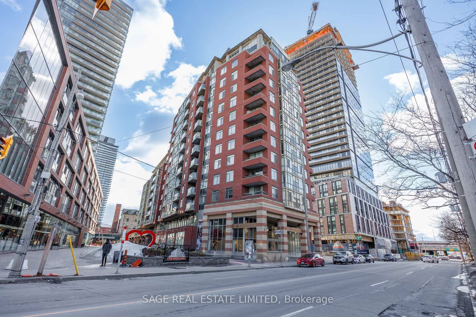 39 Parliament St, unit 406 for rent