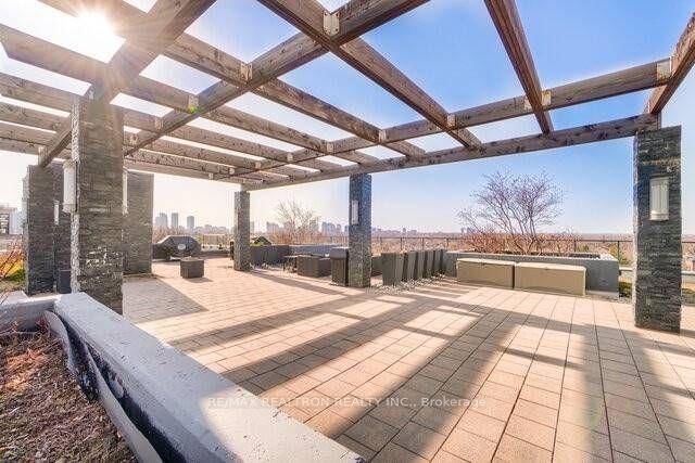 399 Spring Garden Ave, unit Ph704 for sale