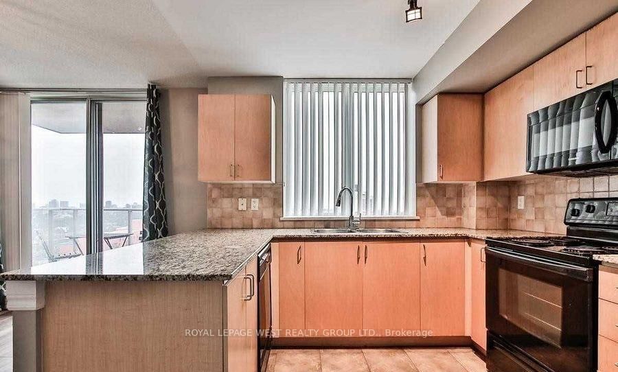 1369 Bloor St W, unit 1404 for rent