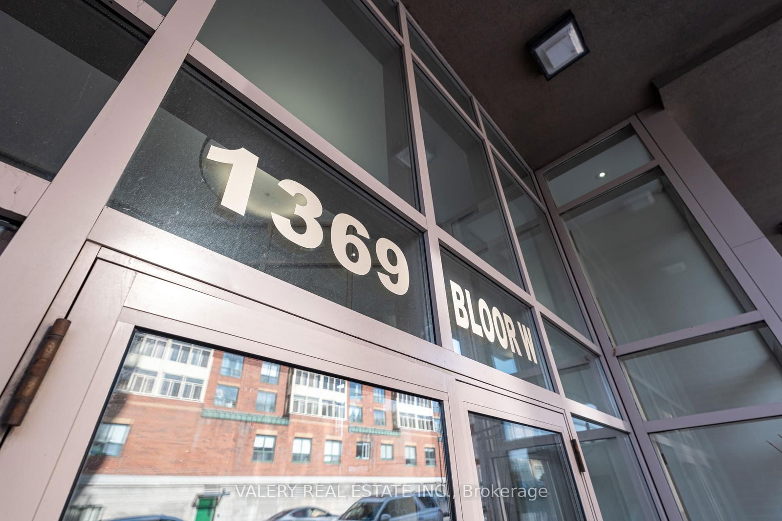 1369 Bloor St W, unit 1216 for sale