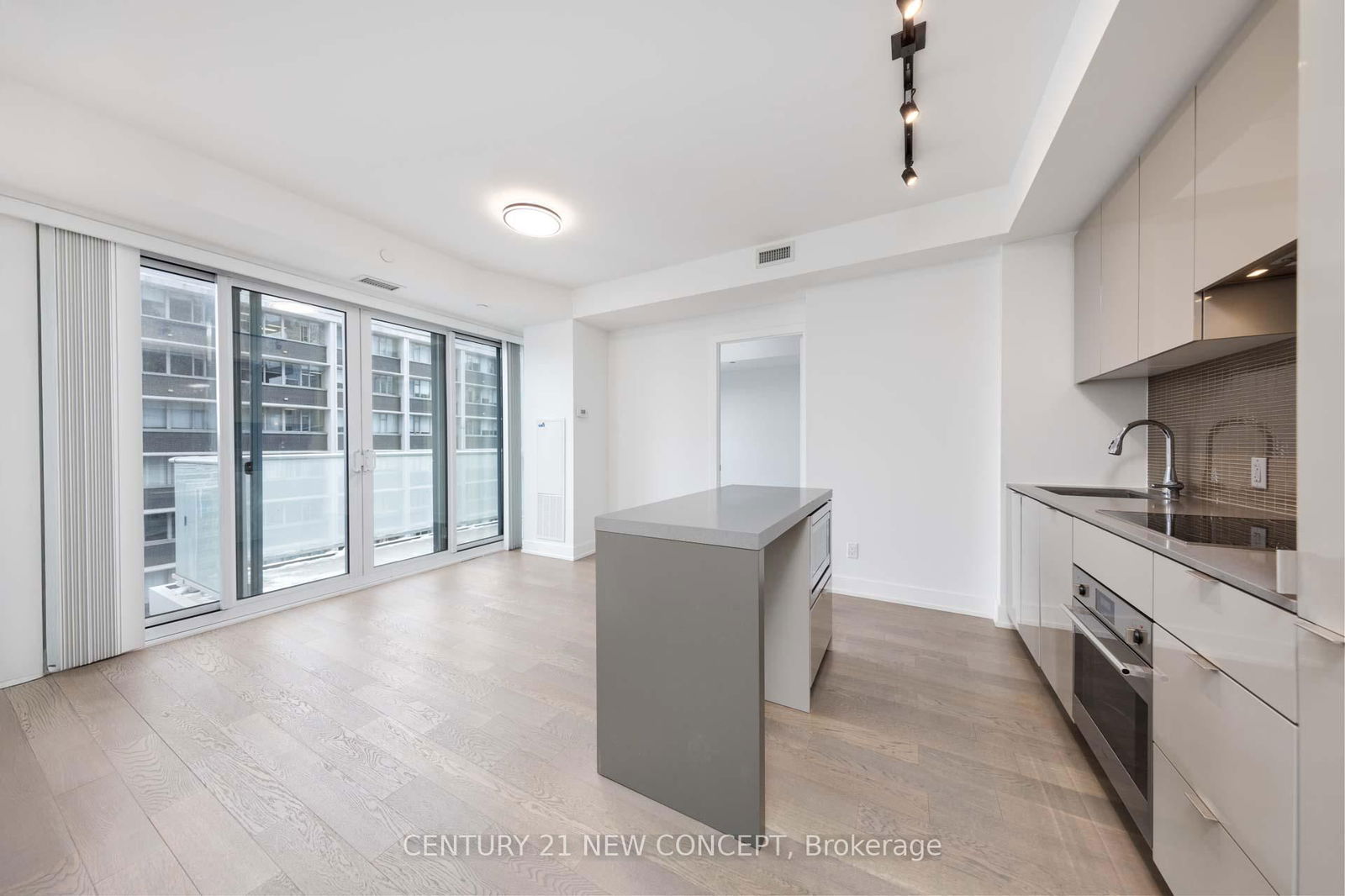 7 Grenville St, unit 1907 for sale