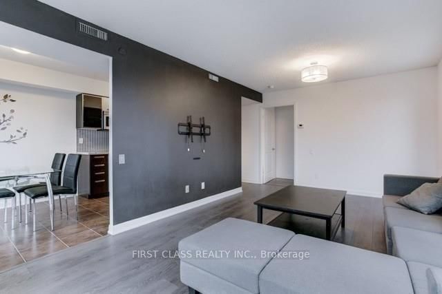 5162 Yonge St, unit 1003 for rent