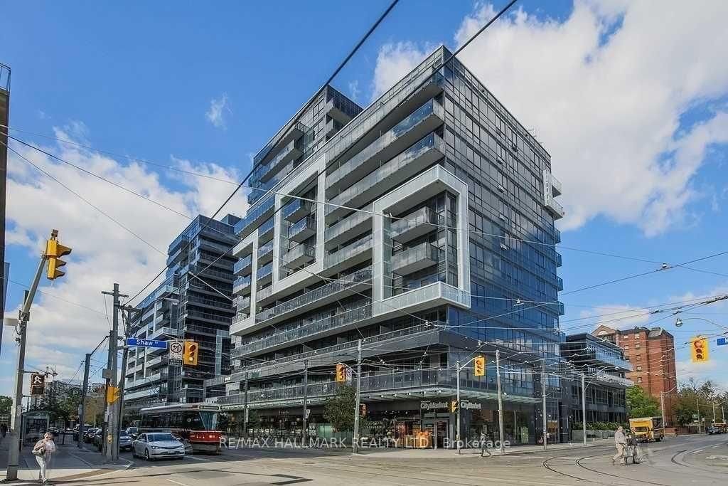 1030 King St W, unit Ph24 for rent