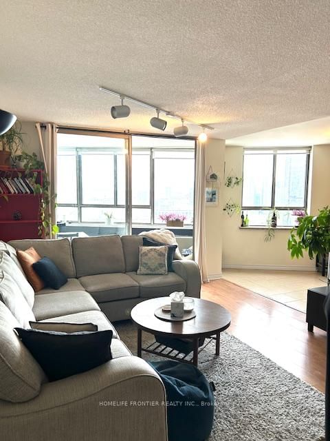 270 Queens Quay W, unit 2905 for rent