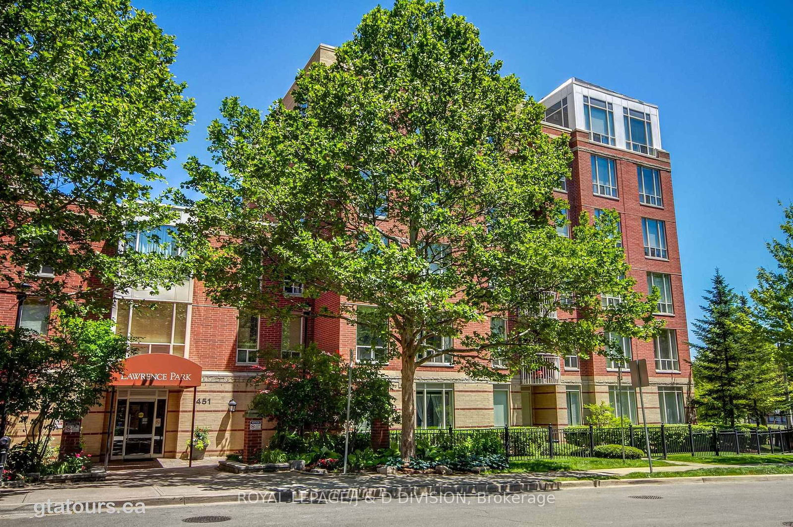 Lawrence Park Condos on Rosewell, Midtown, Toronto