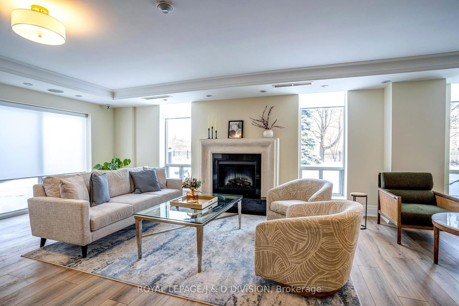 451 Rosewell Ave, unit 601 for sale