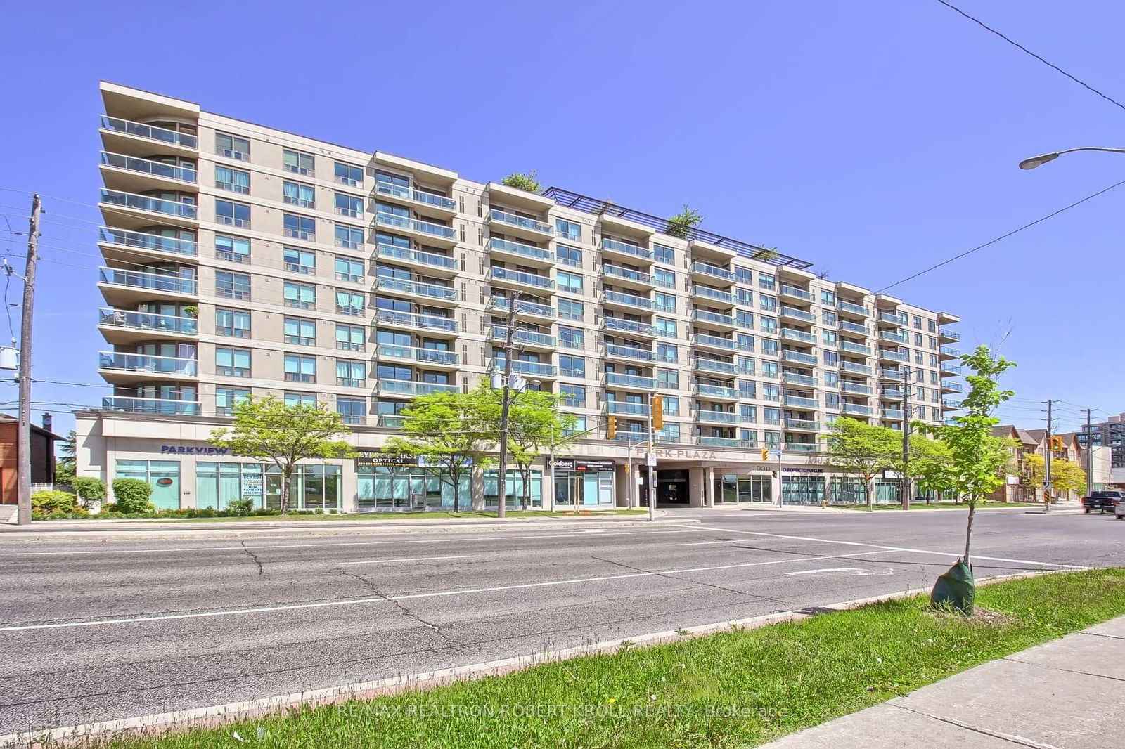 1030 Sheppard Ave W, unit 402 for rent