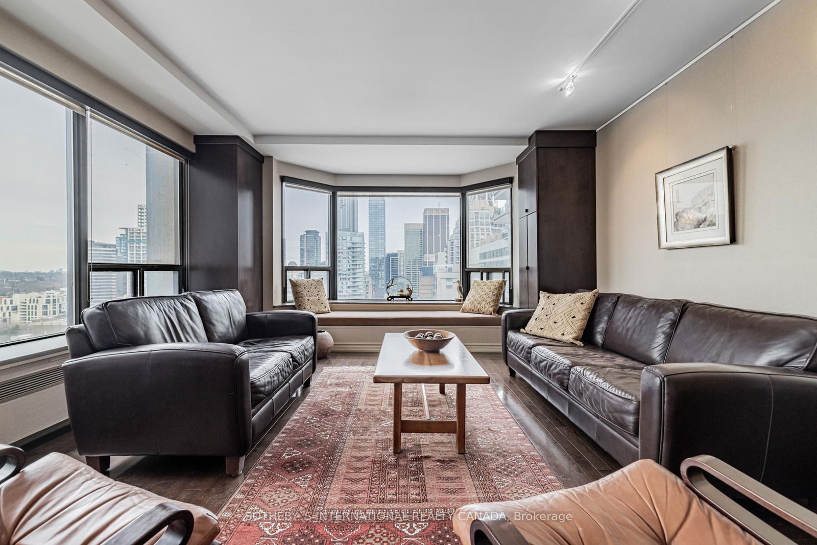 175 Cumberland St, unit 1711 for sale