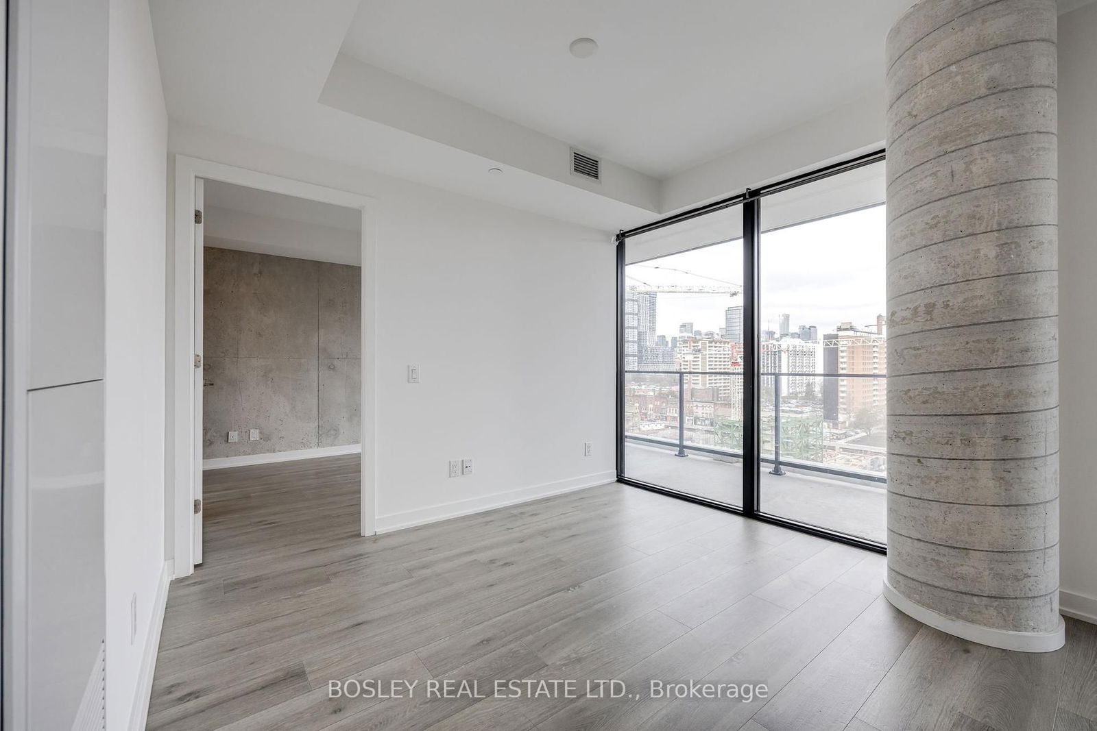 55 Ontario St, unit 1001 for rent