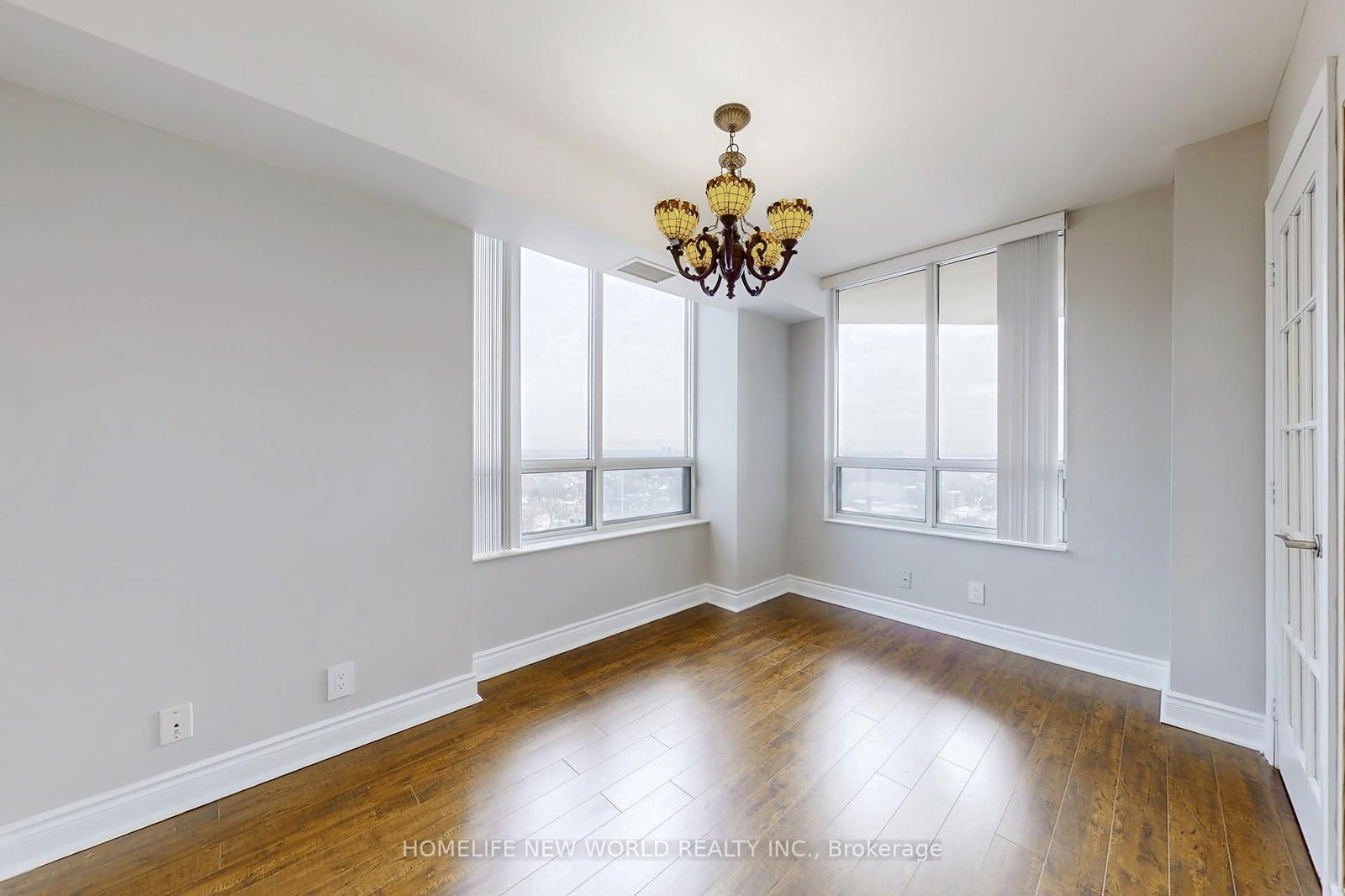 78 Harrison Garden Blvd, unit 1607 for sale