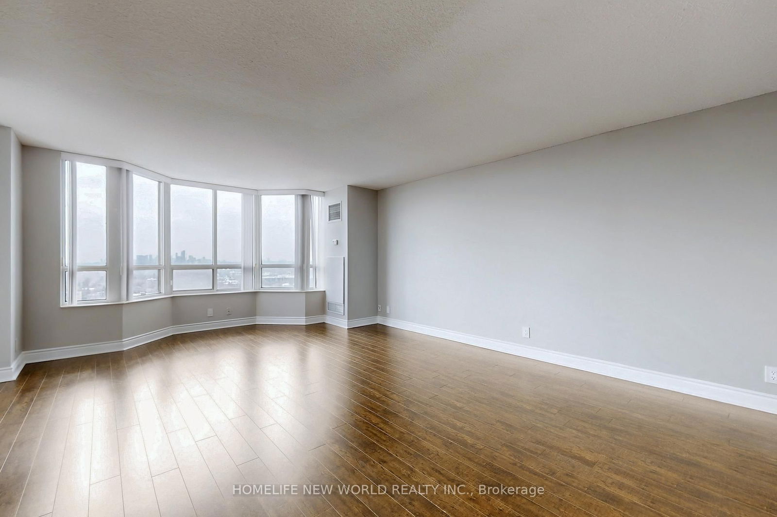 78 Harrison Garden Blvd, unit 1607 for sale