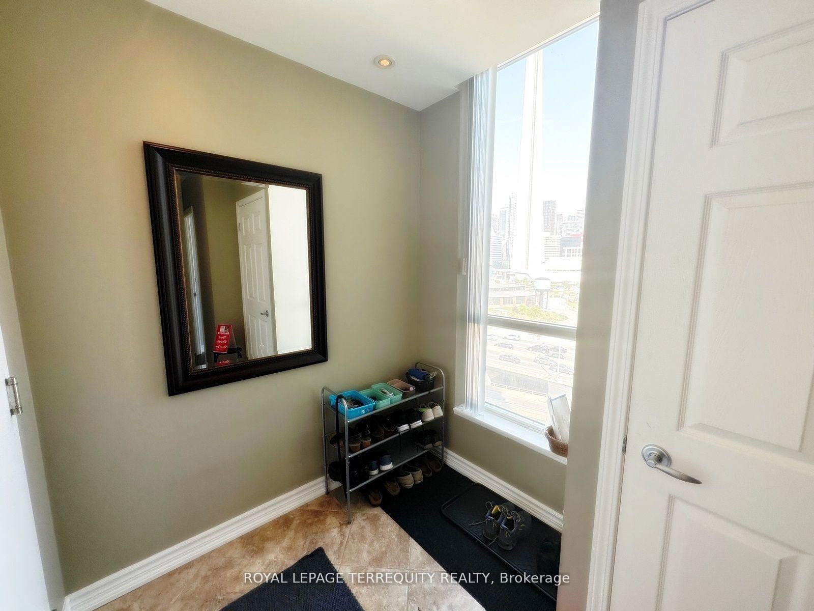 228 Queens Quay W, unit 1202 for sale