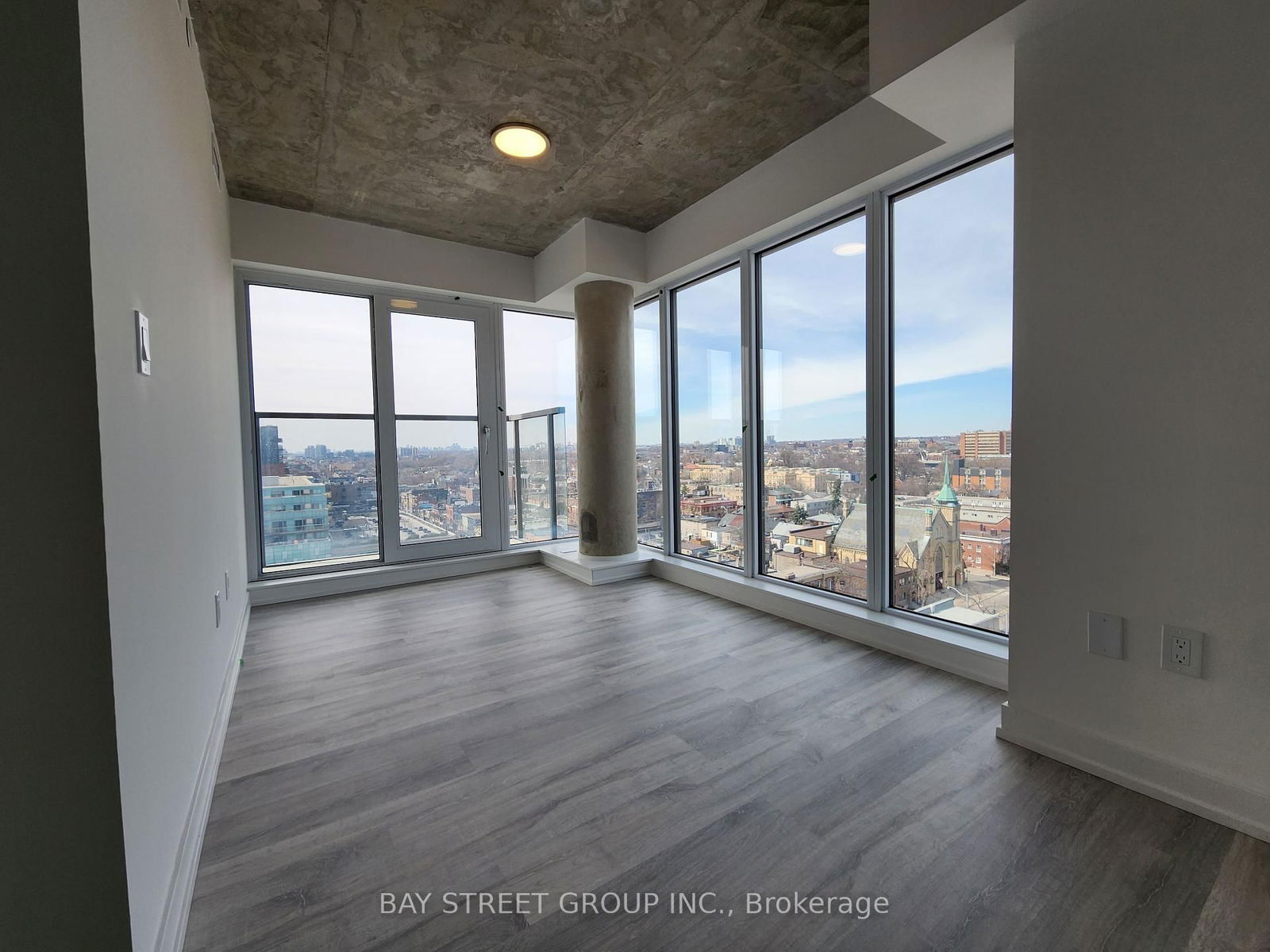 2 Augusta Ave, unit 1307 for rent