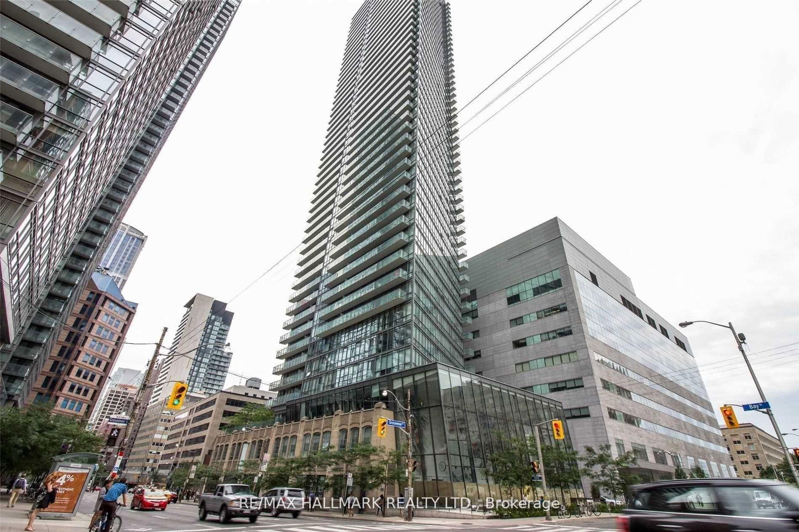 832 Bay St, unit 5001 for rent