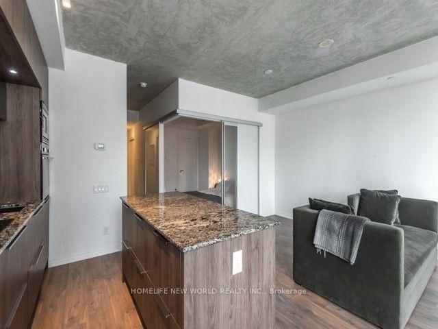 88 Blue Jays Way, unit 2003 for rent