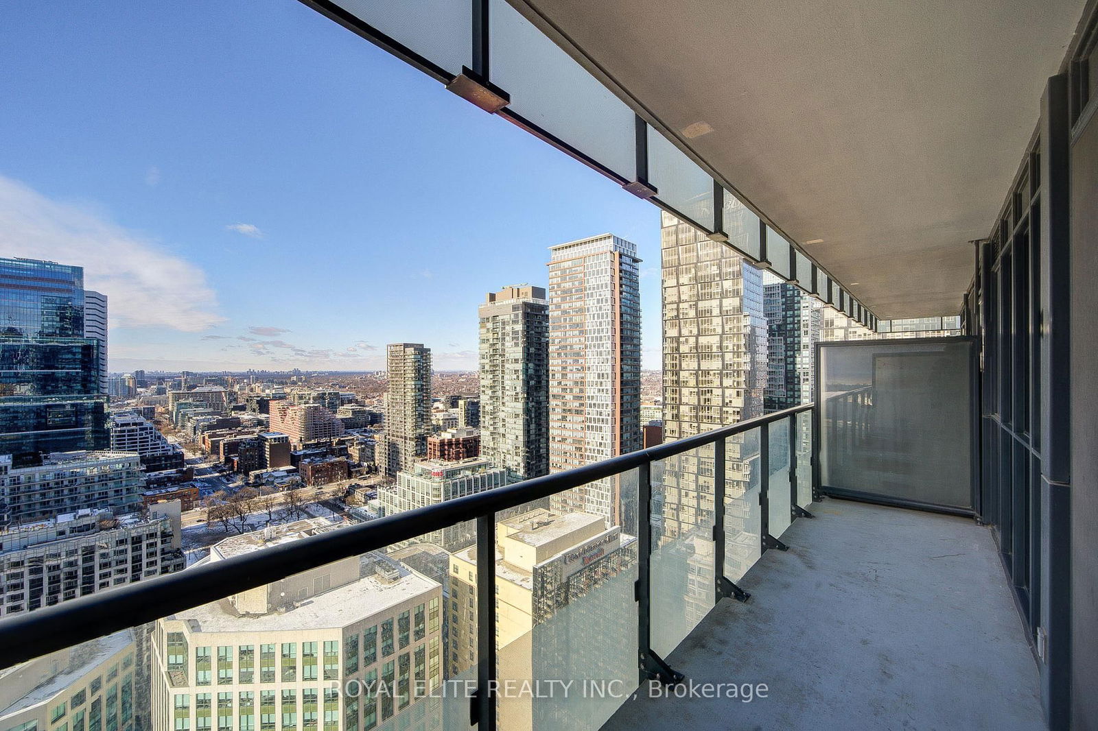 300 Front St W, unit 3403 for sale