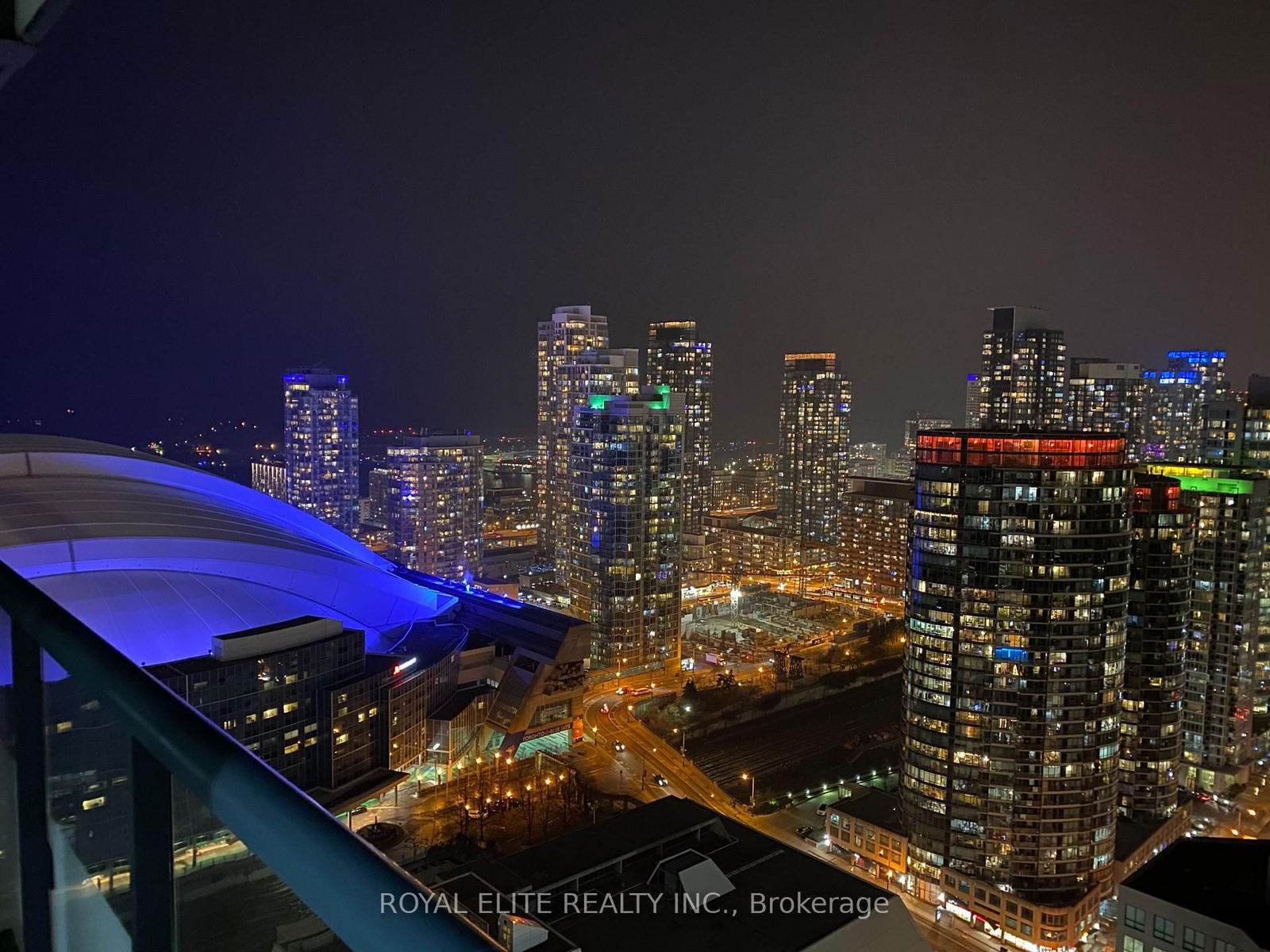 300 Front St W, unit 3403 for sale