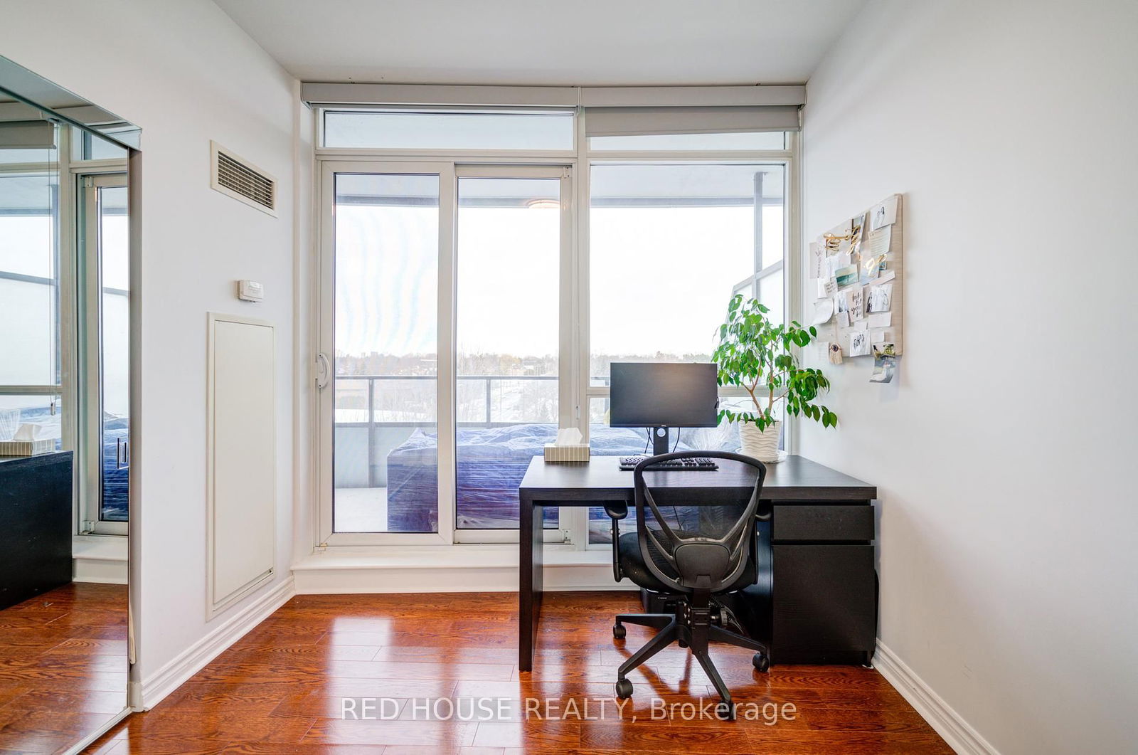 2885 Bayview Ave, unit 230 for rent