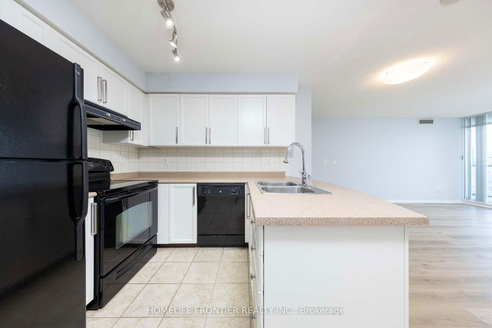 5508 Yonge St, unit 808 for sale