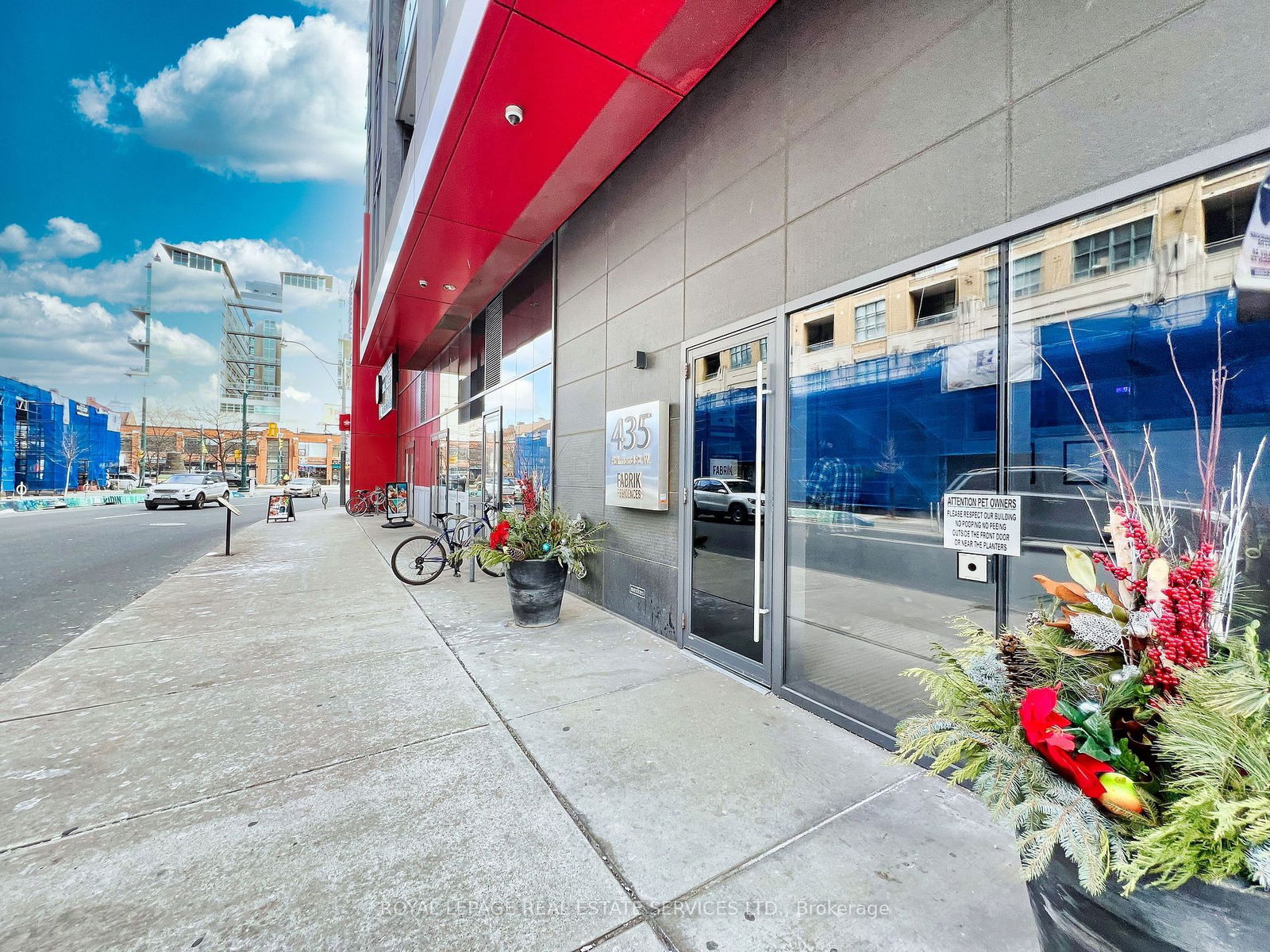 435 Richmond St W, unit 306 for sale