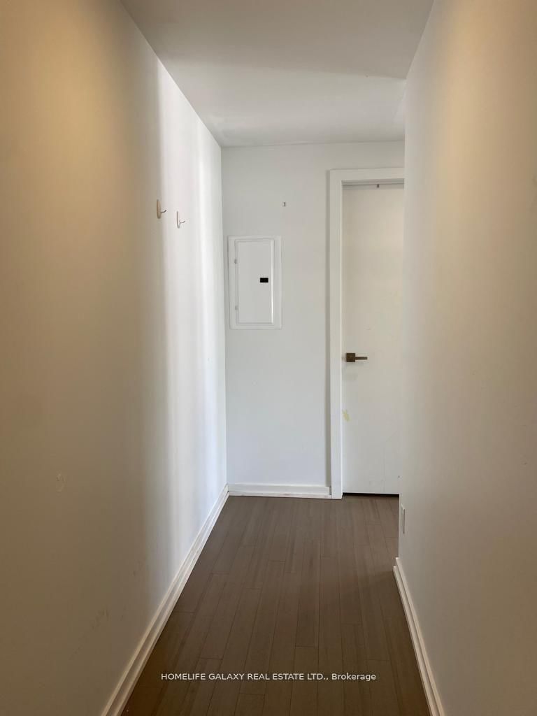 101 Peter St W, unit 1016 for rent