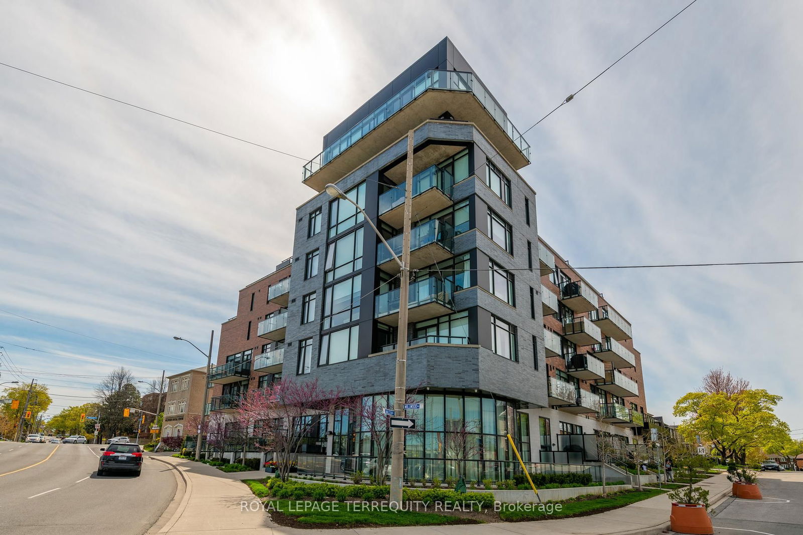 25 Malcolm Rd, unit 501 for sale