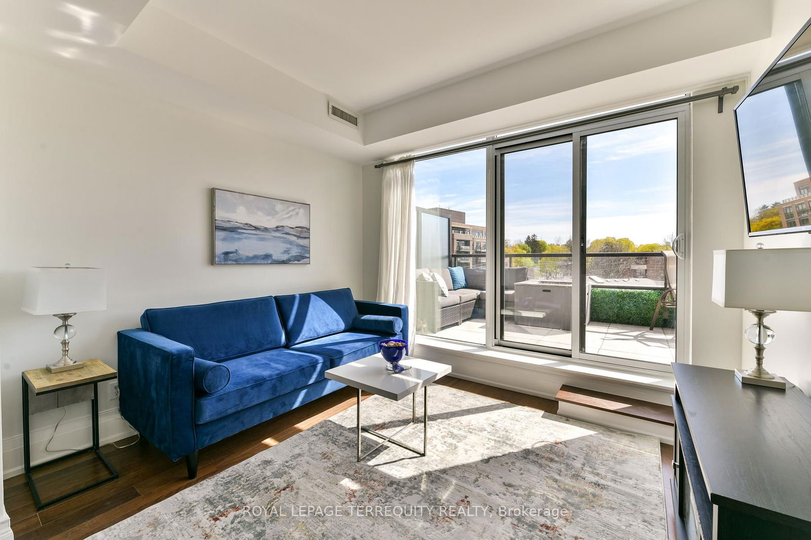 25 Malcolm Rd, unit 501 for sale