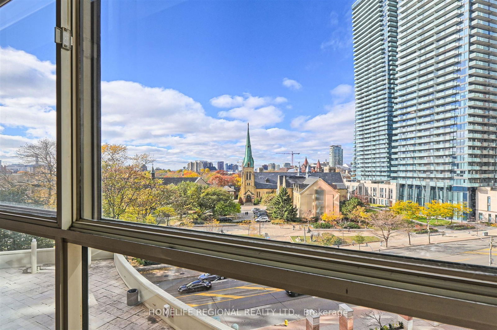 44 St Joseph St, unit 617 for sale