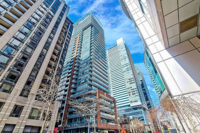 8 Mercer St, unit 606 for rent