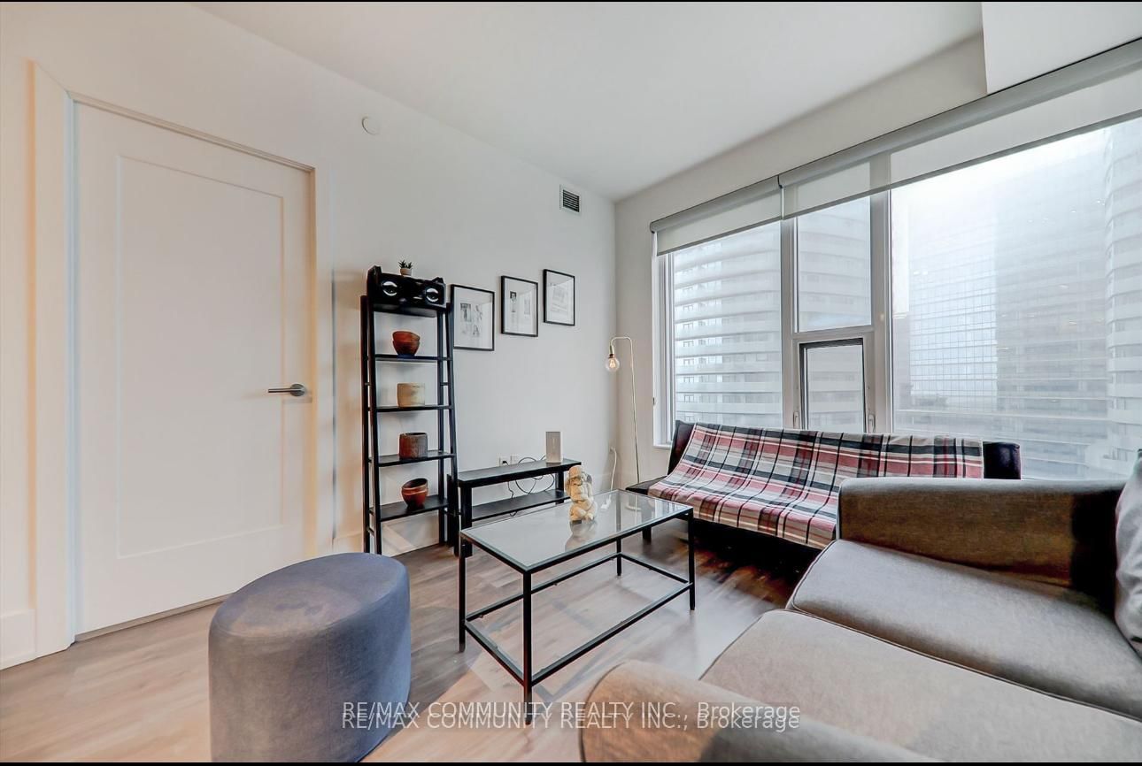 10 York St, unit 3602 for rent