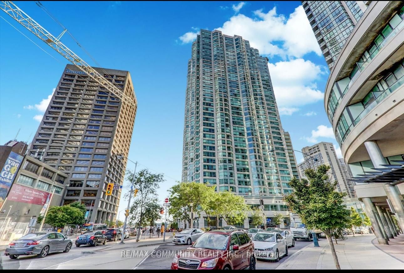 10 York St, unit 3602 for rent