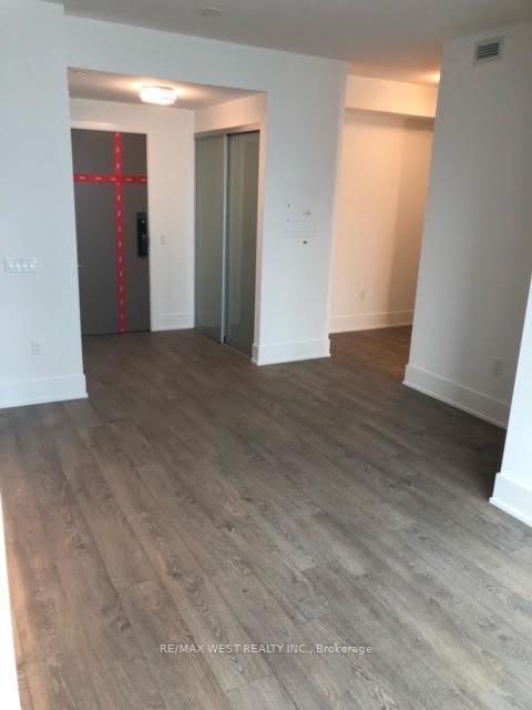 10 York St, unit 4204 for rent